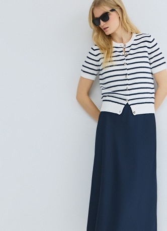 Атласная юбка миди А-силуэта