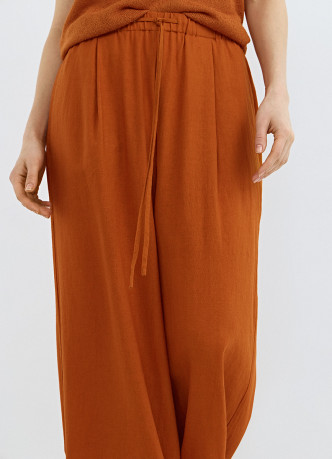 Широкие льняные брюки