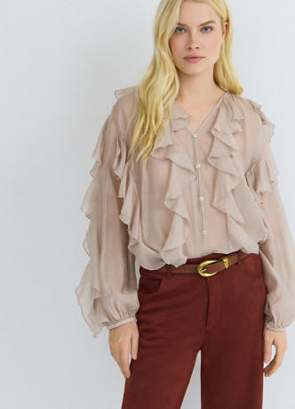 Блузка из лиоцелла с рюшами