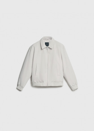 Утеплённый бомбер с отложным воротником