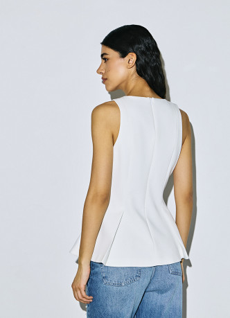 Топ с баской