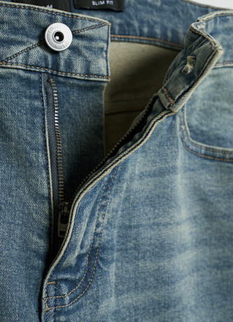 Зауженные джинсы Slim