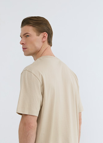 Футболка с принтом