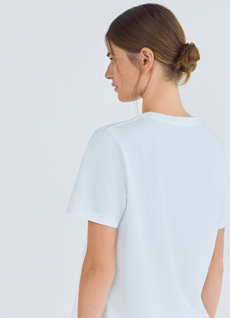 Футболка с цветочным принтом