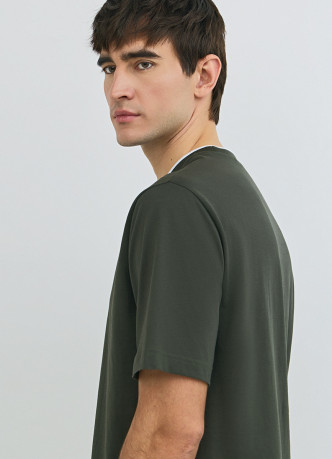 Базовая футболка из хлопка