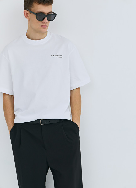 

Футболка с текстовым принтом, Белый