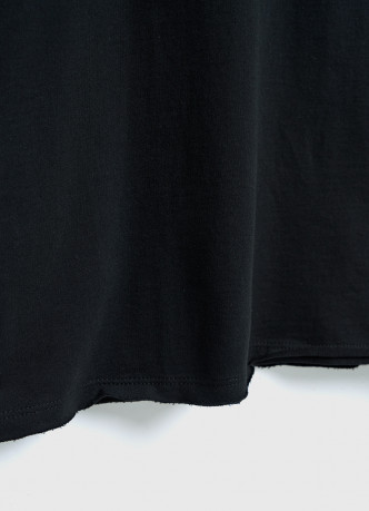 Базовая футболка с необработанным краем