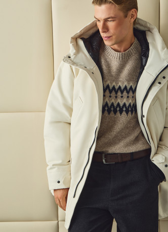 Удлинённая парка с капюшоном