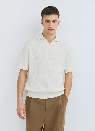 Поло из текстурной ткани