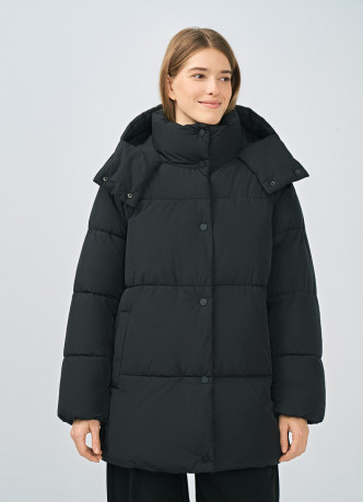 Утеплённая куртка с капюшоном