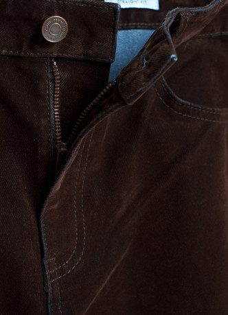 Прямые джинсы с бархатным напылением