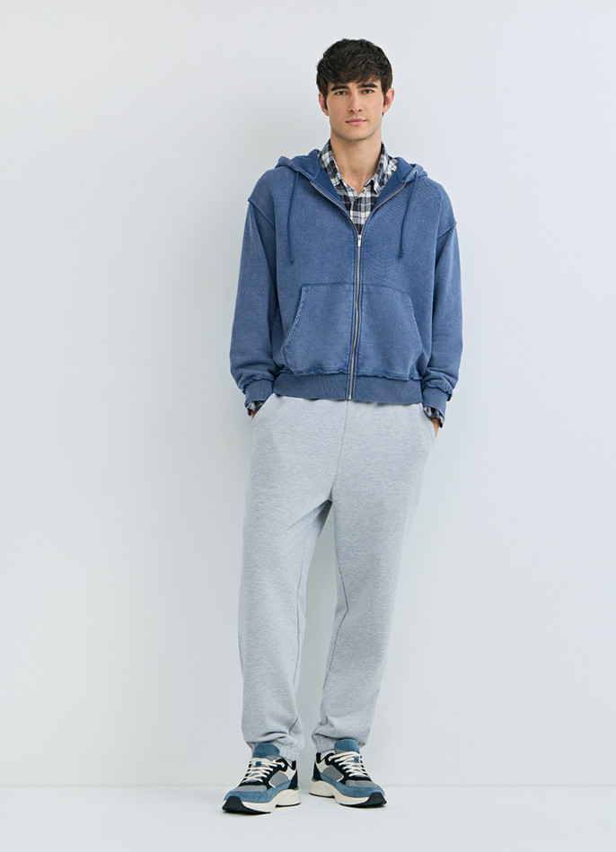 Толстовка на молнии