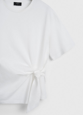 Футболка с декоративным узлом