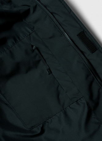 Утеплённая куртка с капюшоном