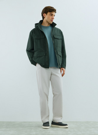 Куртка с накладными карманами