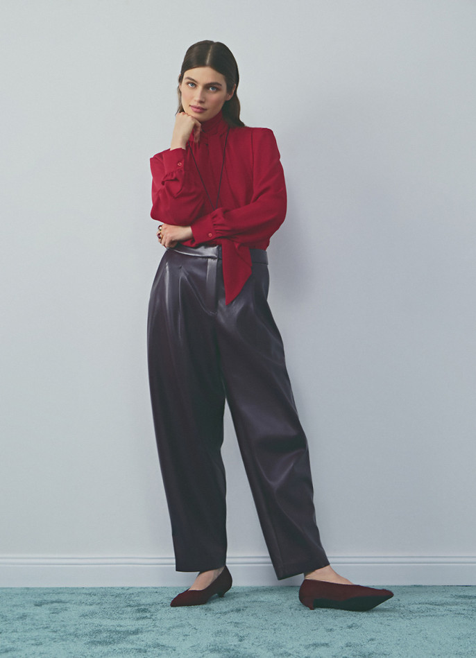 Брюки О-силуэта из искусственной кожи