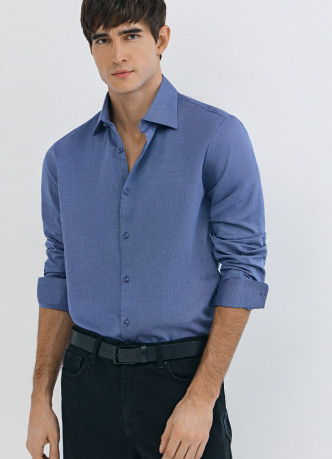 Рубашка из структурной ткани