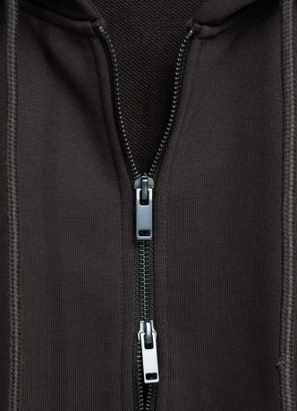 Толстовка на молнии с капюшоном