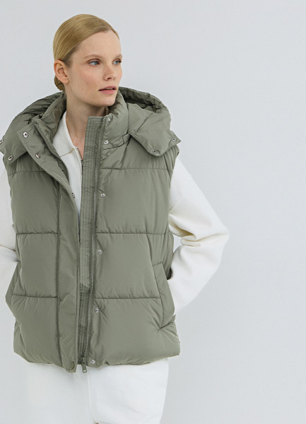 

Утеплённый жилет с капюшоном, Желтый