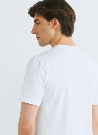 Базовая футболка