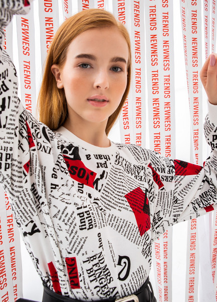 

Толстовка с газетным принтом, Белый