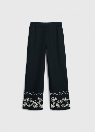 Брюки из вискозы и льна с вышивкой