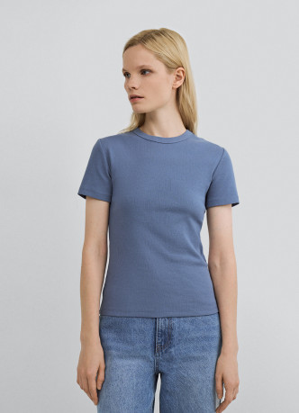 Футболка в рубчик