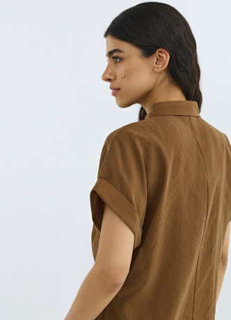 Рубашка с завязками на талии