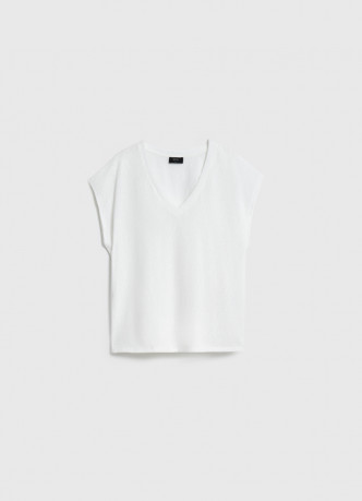 Футболка с V-образным вырезом