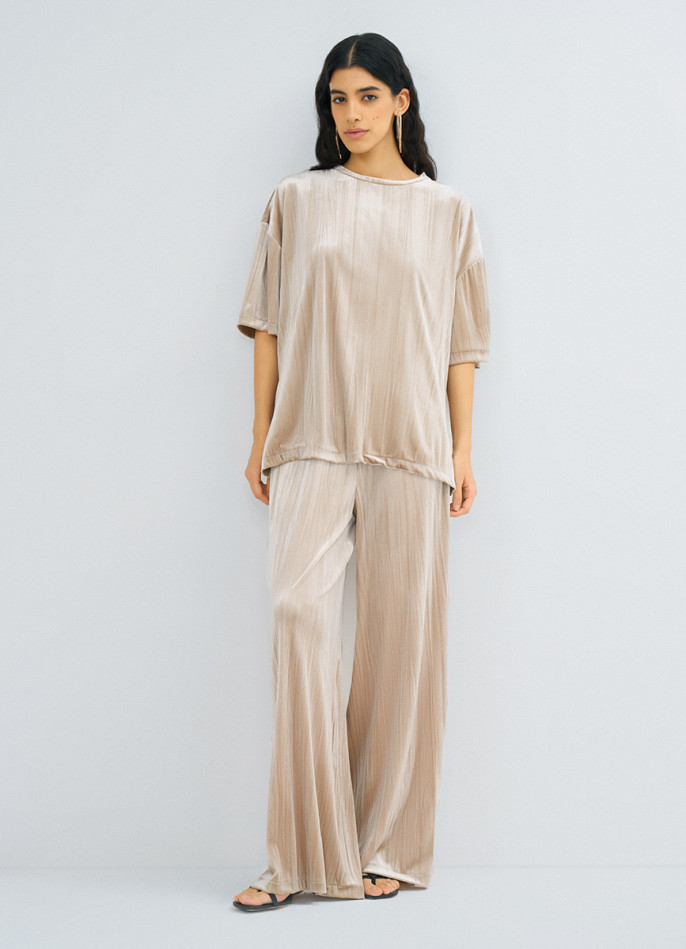 Бархатная футболка