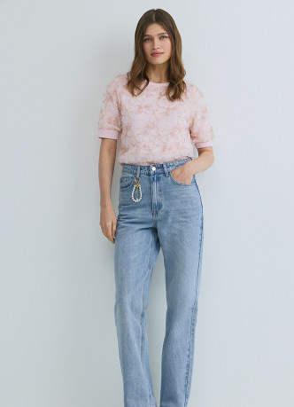 Прямые джинсы с брелоком