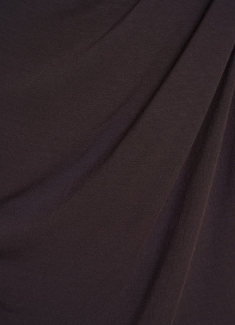 Лонгслив с драпировкой и асимметричным вырезом