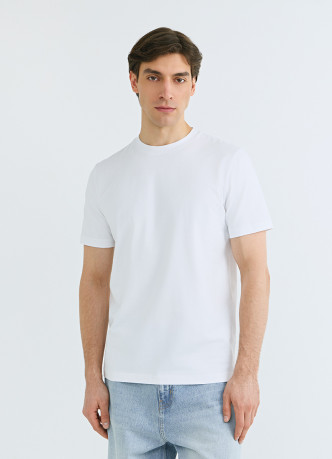 Базовая футболка