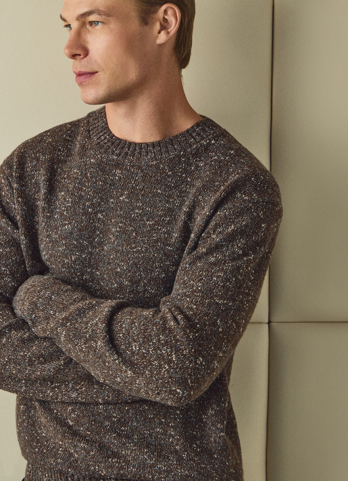 Джемпер из кручёной пряжи