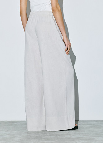 Широкие льняные брюки