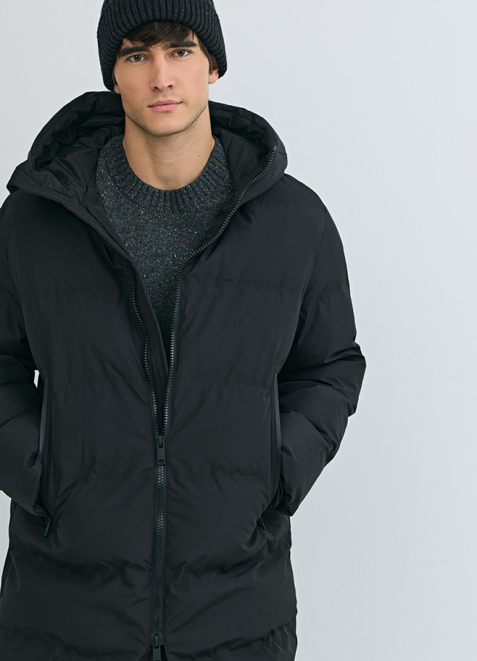 Утеплённая куртка с бесшовной технологией