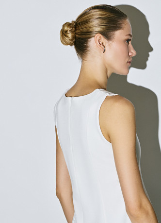 Майка с баской и рельефами