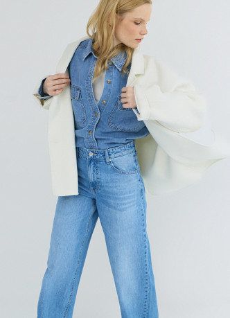 Легкое пальто