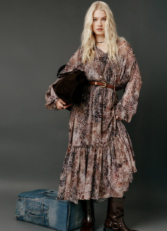 Шифоновое платье с принтом