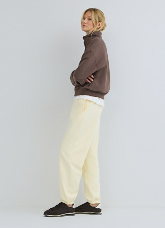 Джоггеры из мягкого трикотажа