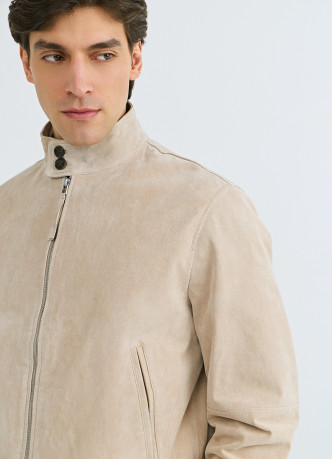 Бомбер из натуральной замши