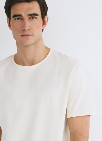 Футболка с необработанным краем