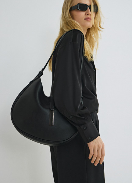 Сумка из искусственной кожи Черный 1599₽