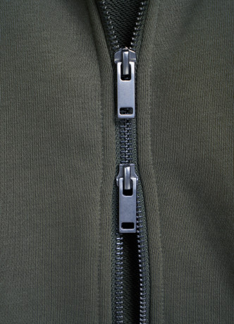 Базовая толстовка на молнии