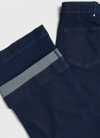 Широкие джинсы со стрелками