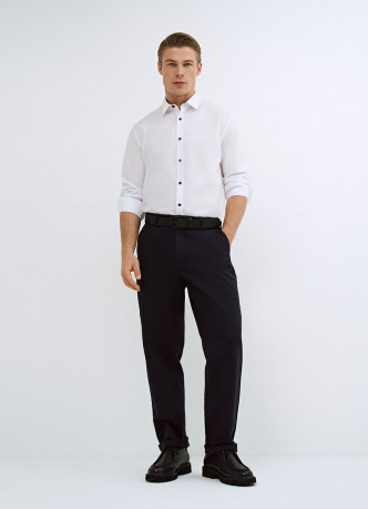 Рубашка с контрастными пуговицами и воротником