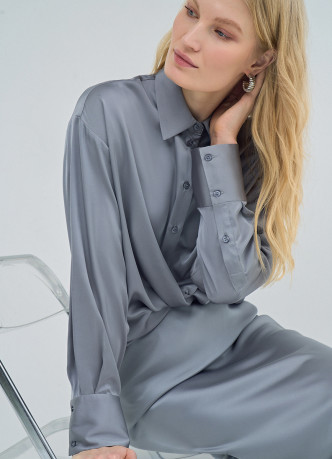 Блузка из сатина