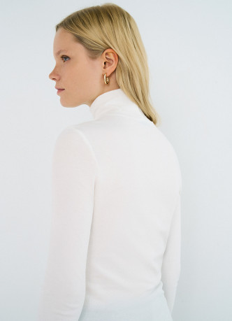 Водолазка из хлопка