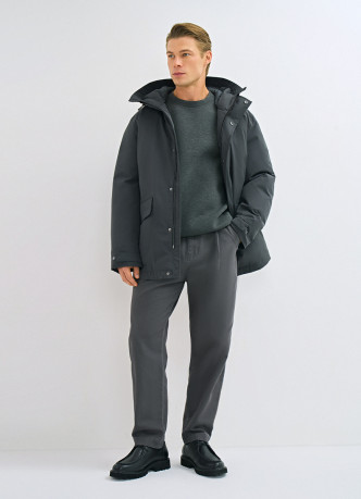 Утеплённая парка с капюшоном