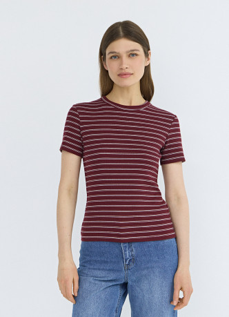Футболка в рубчик